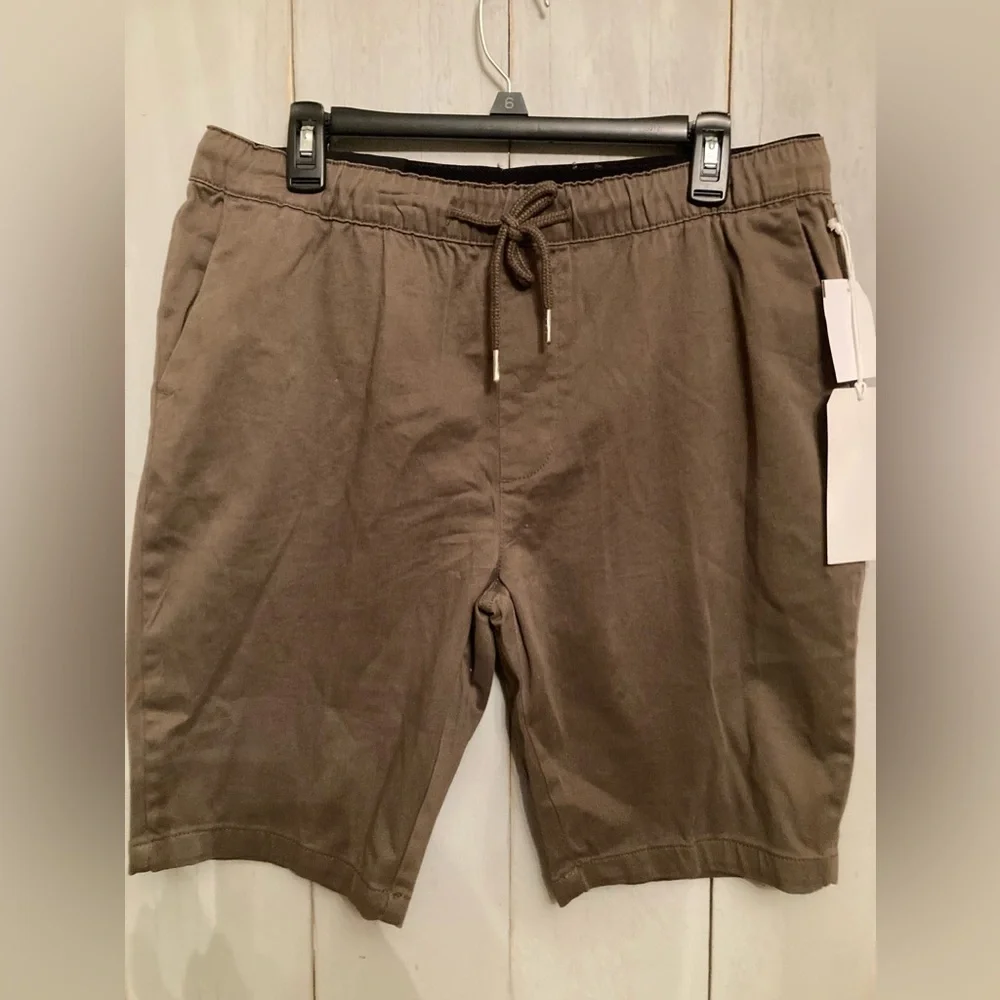 Modern‎ American Men's MD Lockdown Pull-On Shorts Vintage Army Green New